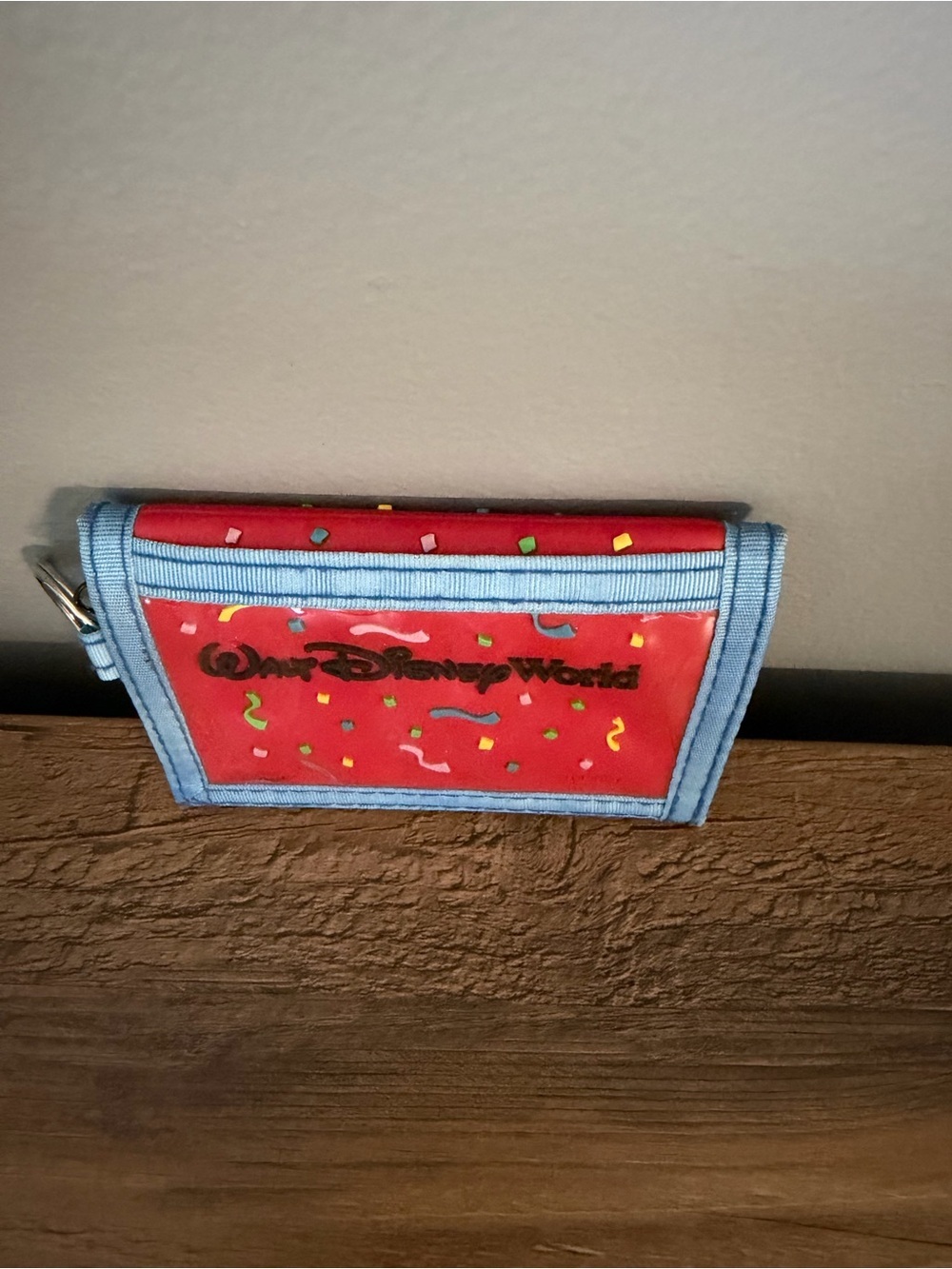 Vintage Disney Travel Key-Chain Wallet - Picture 3 of 4